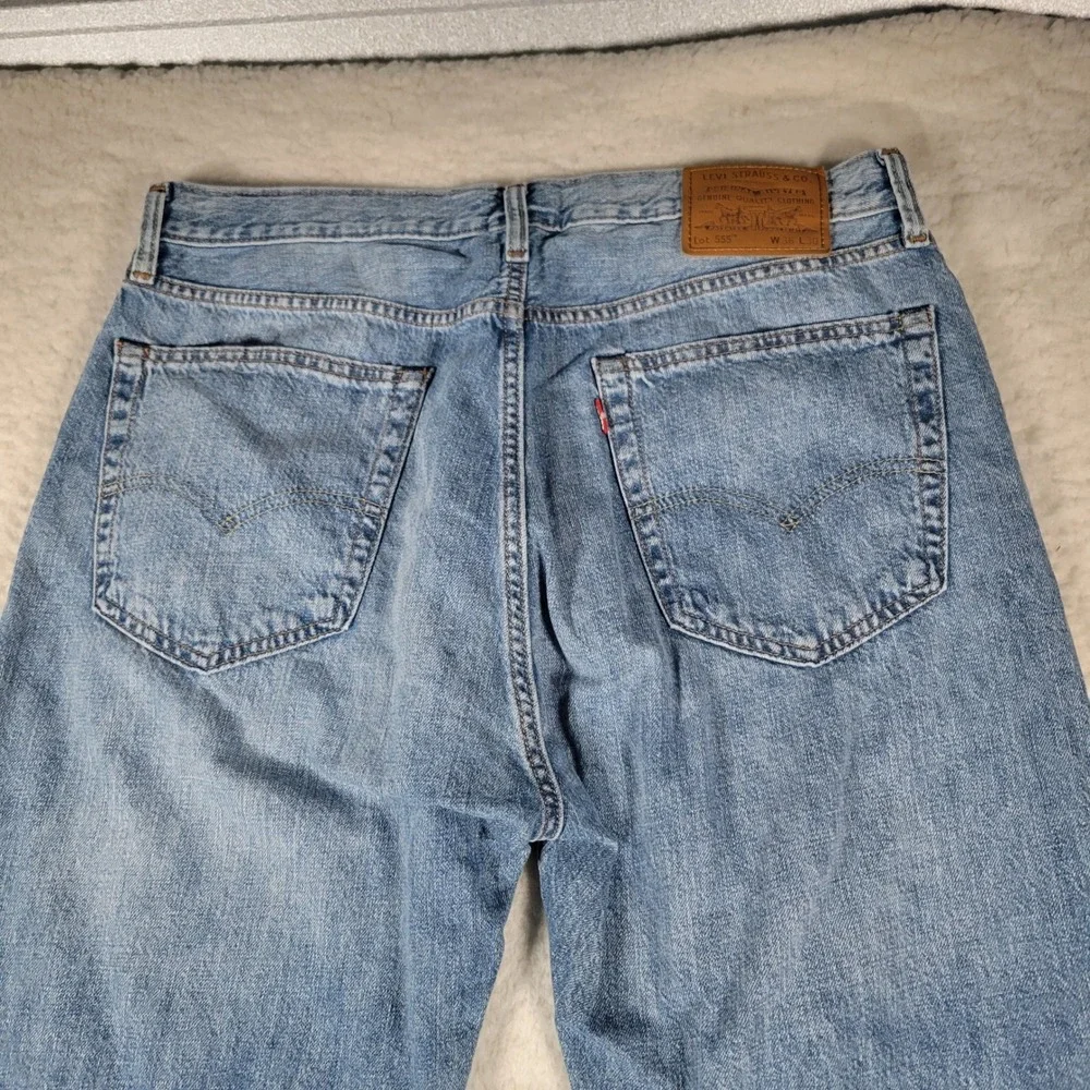 Levi's 559 Relaxed Straight Jeans Mens Size 36x30 Blue Medium Wash Denim Pants